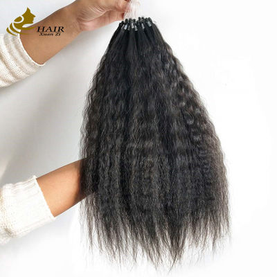 Des extensions de cheveux humains naturels noirs de 18 pouces.