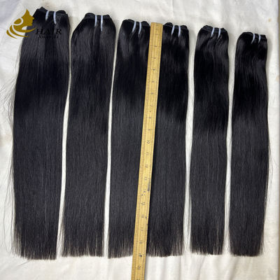 Cheveux vierges brésiliens non transformés, brésiliens soyeux, cheveux humains droits