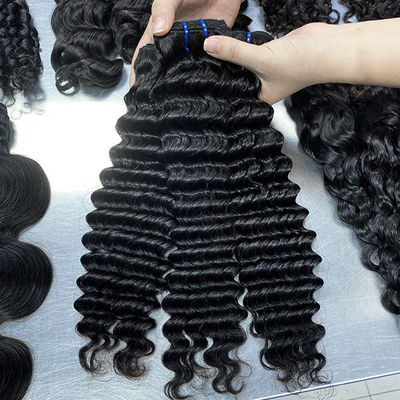 Cheveux humains bruts, vagues profondes, cheveux brésiliens