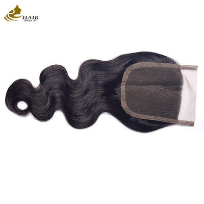 130 Densité de cheveux humains Fermeture de dentelle Naturel Vague noire du corps 4x4