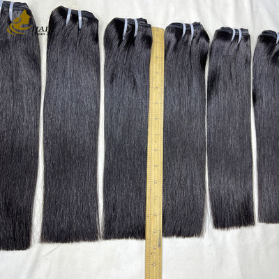 Cheveux vierges brésiliens non transformés, brésiliens soyeux, cheveux humains droits
